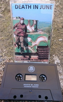 250-Abandon-Tracks-DI6-abandontracks2017-at-tape-2